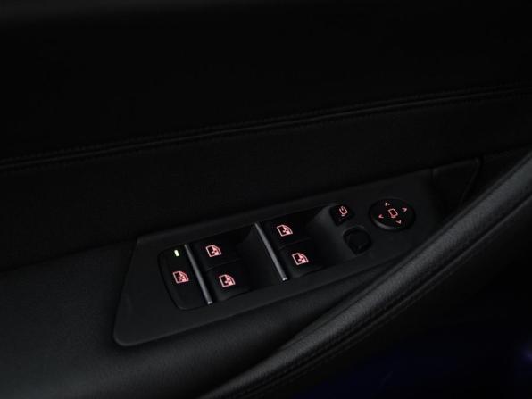 BMW 5 серии VII (G30/G31/G38) с пробегом 2020 года, цена 3 399 077 рублей, 85599 км, седан, Автокод Объявления