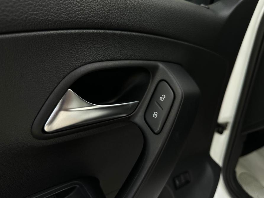 Volkswagen Polo V Рестайлинг Санкт-Петербург  - изображение 15