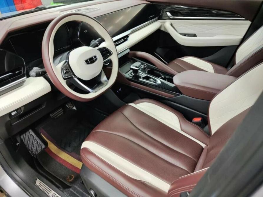 Geely Monjaro I Набережные Челны  - изображение 8