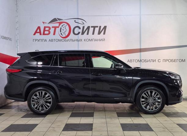 Toyota Highlander IV (XU70) с пробегом 2026 года, цена 5 700 000 рублей, 21 км, внедорожник, Автокод Объявления