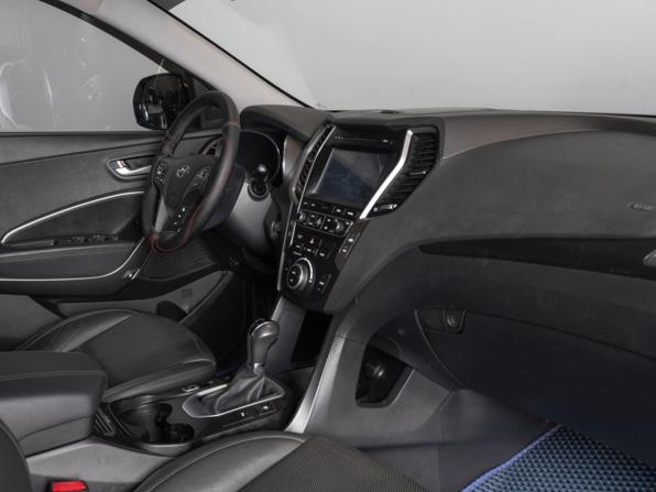Hyundai Santa Fe III Рестайлинг с пробегом 2016 года, цена 2 449 658 рублей, 133000 км, внедорожник, Автокод Объявления