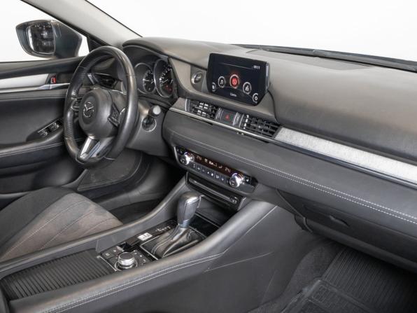 Mazda 6 III (GJ) Рестайлинг 2 с пробегом 2019 года, цена 2 250 000 рублей, 102129 км, седан, Автокод Объявления