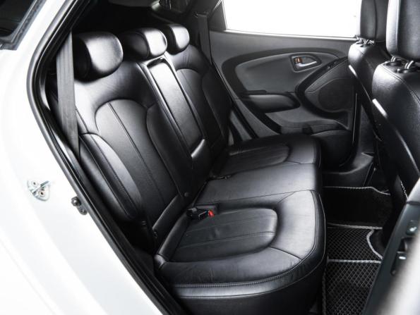 Hyundai ix35 I Рестайлинг с пробегом 2015 года, цена 1 560 000 рублей, 130499 км, внедорожник, Автокод Объявления