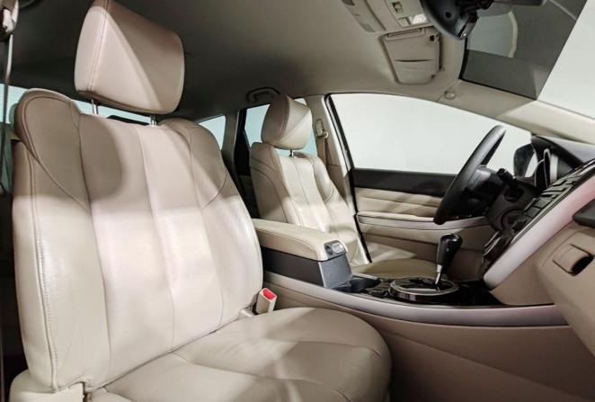 Mazda CX-7 I Рестайлинг с пробегом 2010 года, цена 900 000 рублей, 212000 км, внедорожник, Автокод Объявления