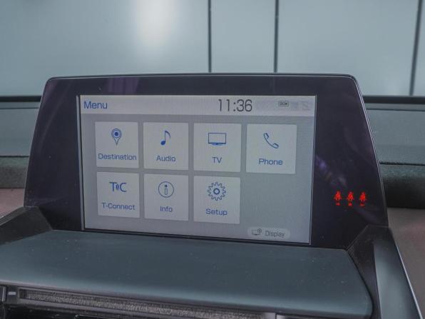 Toyota Crown XV (S220) с пробегом 2019 года, цена 3 180 000 рублей, 63224 км, седан, Автокод Объявления