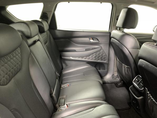 Hyundai Santa Fe IV с пробегом 2019 года, цена 3 115 000 рублей, 112265 км, внедорожник, Автокод Объявления