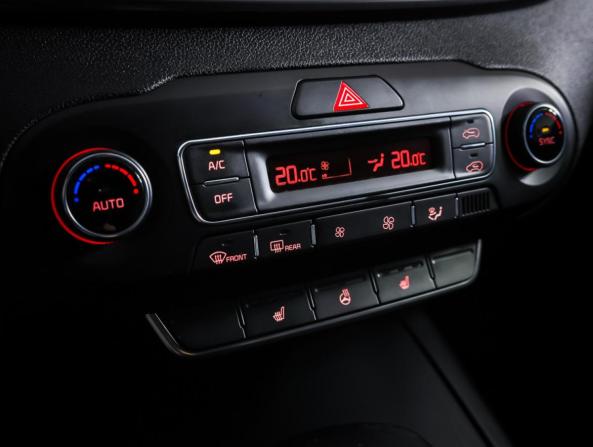 Kia Sorento III Prime Рестайлинг с пробегом 2019 года, цена 3 100 000 рублей, 74052 км, внедорожник, Автокод Объявления