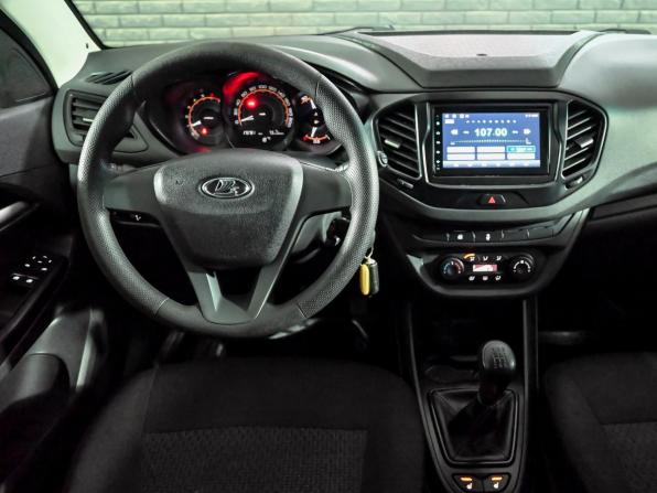 Lada (ВАЗ) Vesta I с пробегом 2017 года, цена 800 000 рублей, 173780 км, седан, Автокод Объявления