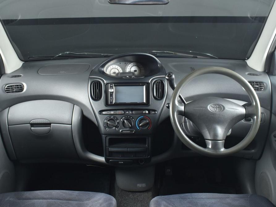 Toyota FunCargo Кемерово  - изображение 7