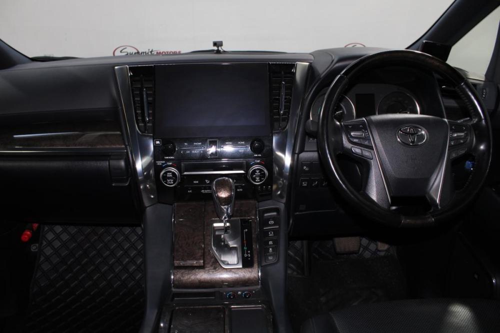 Toyota Alphard III Рестайлинг Владивосток  - изображение 16