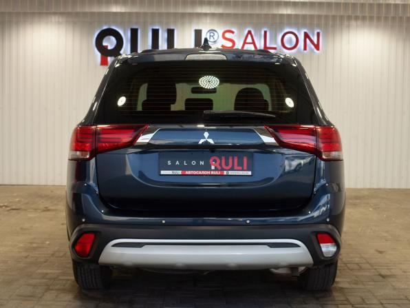 Mitsubishi Outlander III Рестайлинг 3 с пробегом 2019 года, цена 2 295 000 рублей, 110235 км, внедорожник, Автокод Объявления