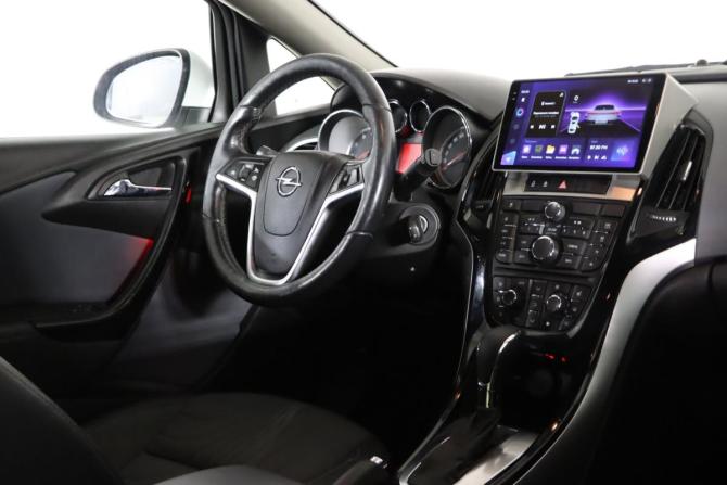 Opel Astra J Рестайлинг с пробегом 2014 года, цена 869 990 рублей, 169882 км, хэтчбек, Автокод Объявления