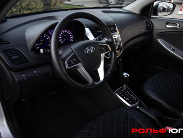 Hyundai Solaris I с пробегом 2012 года, цена 828 000 рублей, 92940 км, хэтчбек, Автокод Объявления