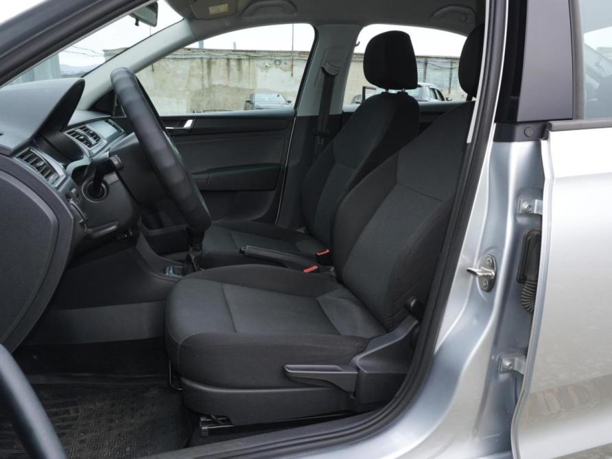 Skoda Rapid I Рестайлинг Тверь  - изображение 10