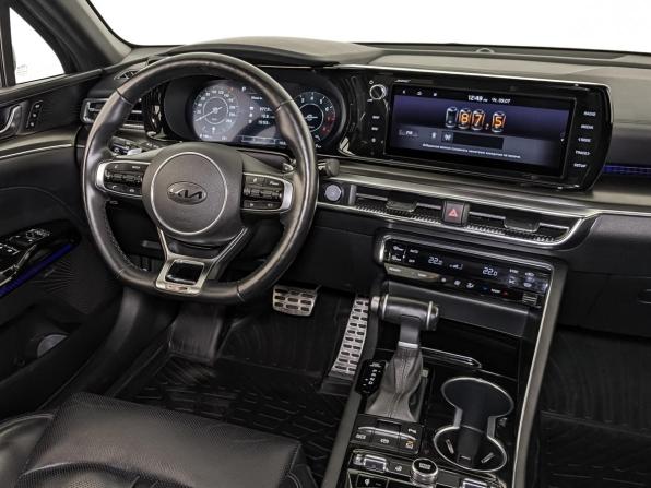 Kia K5 III с пробегом 2021 года, цена 2 775 000 рублей, 64214 км, седан, Автокод Объявления