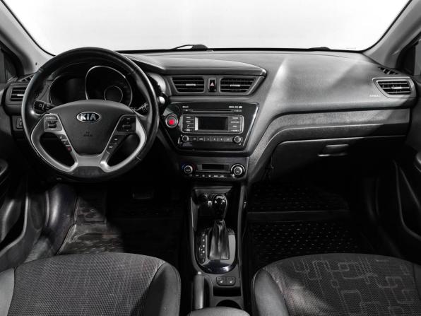 Kia Rio III Рестайлинг с пробегом 2016 года, цена 980 000 рублей, 141444 км, хэтчбек, Автокод Объявления