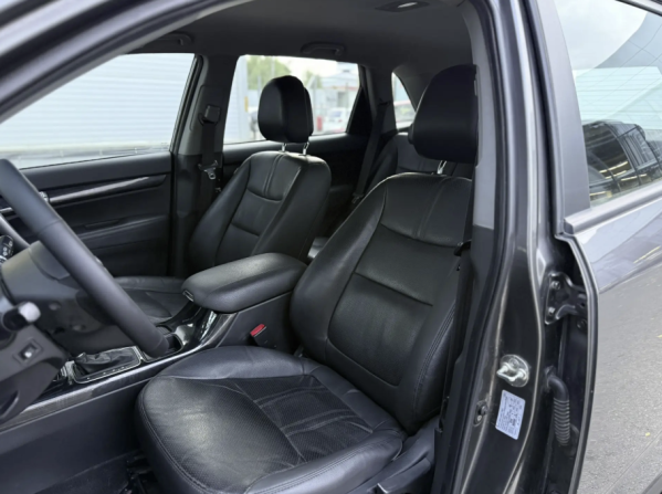 Kia Sorento II Рестайлинг с пробегом 2018 года, цена 2 140 000 рублей, 141000 км, внедорожник, Автокод Объявления