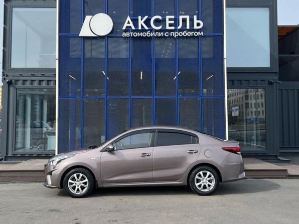 Kia Rio IV Рестайлинг с пробегом 2021 года, цена 1 599 000 рублей, 79000 км, седан, Автокод Объявления