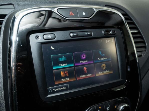 Renault Kaptur I с пробегом 2017 года, цена 1 554 000 рублей, 127380 км, внедорожник, Автокод Объявления