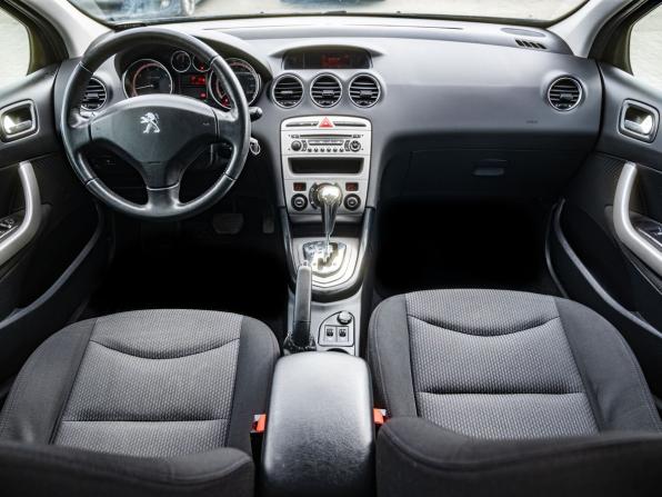 Peugeot 408 I с пробегом 2013 года, цена 630 000 рублей, 120110 км, седан, Автокод Объявления