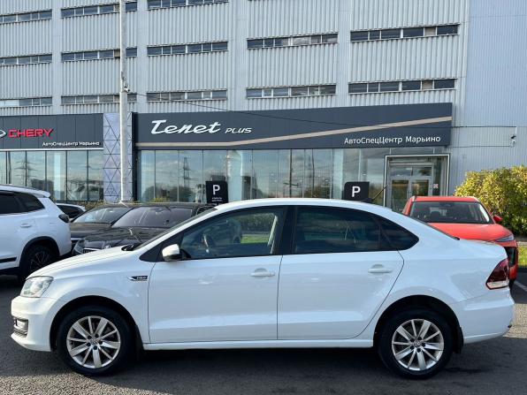 Volkswagen Polo V Рестайлинг с пробегом 2019 года, цена 1 220 000 рублей, 69000 км, седан, Автокод Объявления