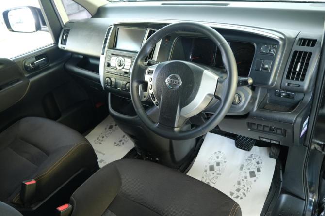 Nissan Serena III (C25) с пробегом 2008 года, цена 1 249 000 рублей, 179000 км, минивэн, Автокод Объявления