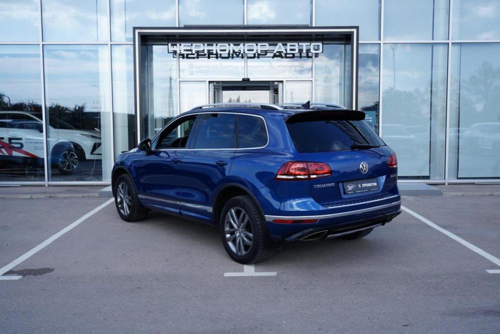 Volkswagen Touareg II Рестайлинг Крым  - изображение 3