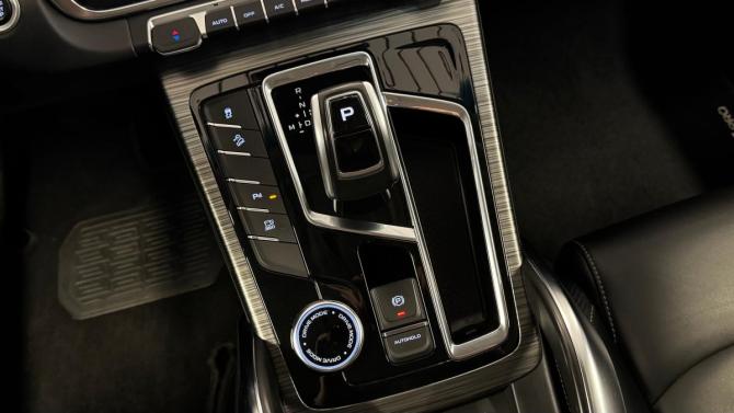 Geely Atlas Pro с пробегом 2023 года, цена 1 768 000 рублей, 101500 км, внедорожник, Автокод Объявления