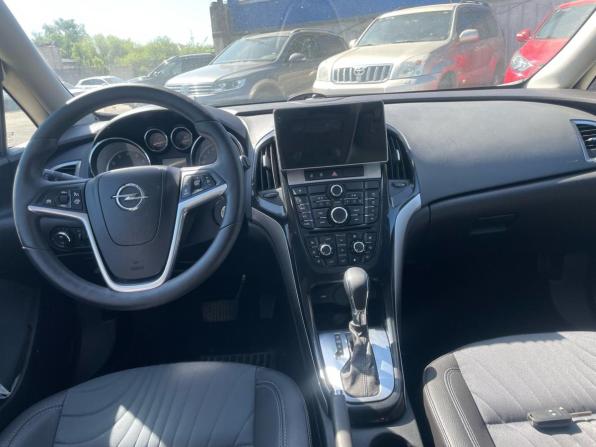 Opel Astra J Рестайлинг с пробегом 2014 года, цена 859 990 рублей, 169882 км, хэтчбек, Автокод Объявления