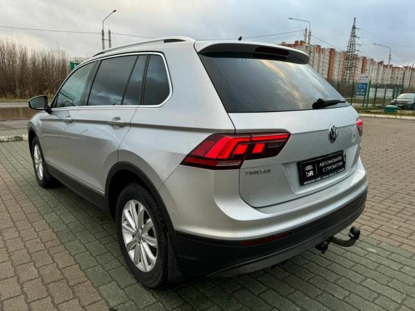 Volkswagen Tiguan II с пробегом 2017 года, цена 2 190 000 рублей, 206838 км, внедорожник, Автокод Объявления