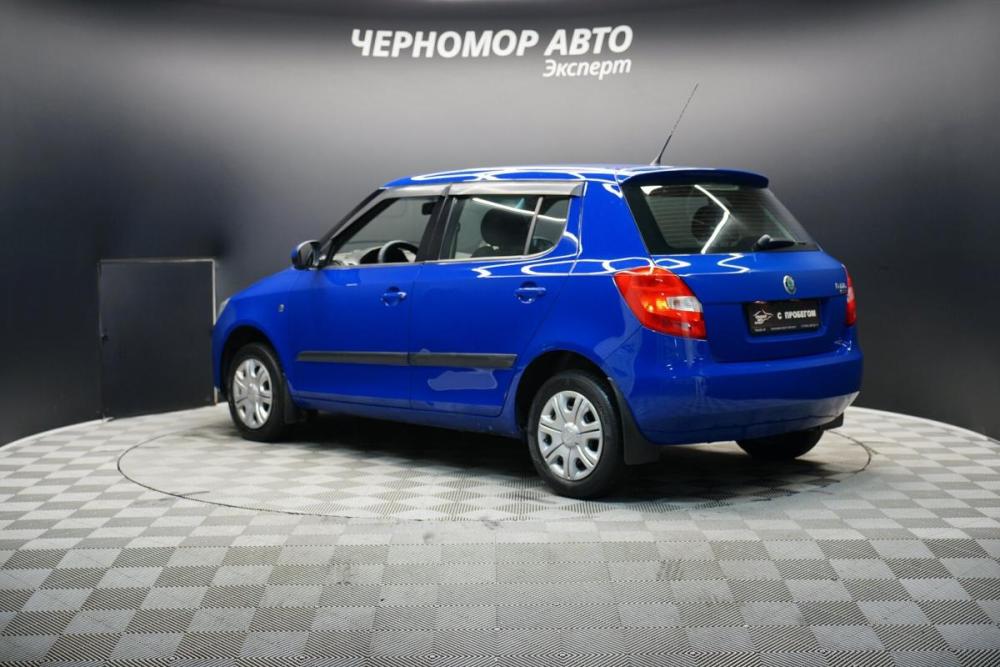 Skoda Fabia II Крым  - изображение 3