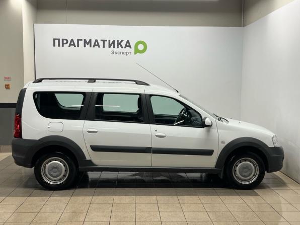 Lada (ВАЗ) Largus I с пробегом 2016 года, цена 879 000 рублей, 101000 км, универсал, Автокод Объявления
