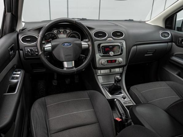 Ford Focus II Рестайлинг с пробегом 2008 года, цена 580 000 рублей, 164891 км, седан, Автокод Объявления