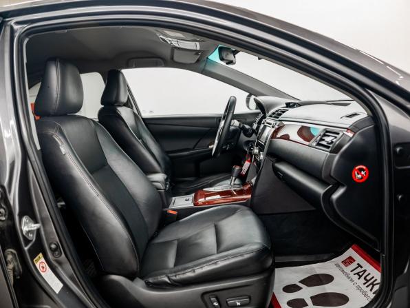 Toyota Camry VII (XV50) с пробегом 2012 года, цена 1 720 000 рублей, 211383 км, седан, Автокод Объявления