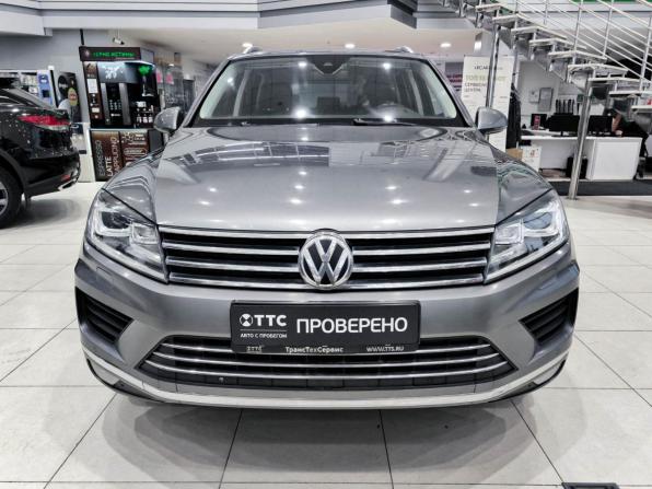 Volkswagen Touareg II Рестайлинг с пробегом 2016 года, цена 2 750 000 рублей, 246741 км, внедорожник, Автокод Объявления