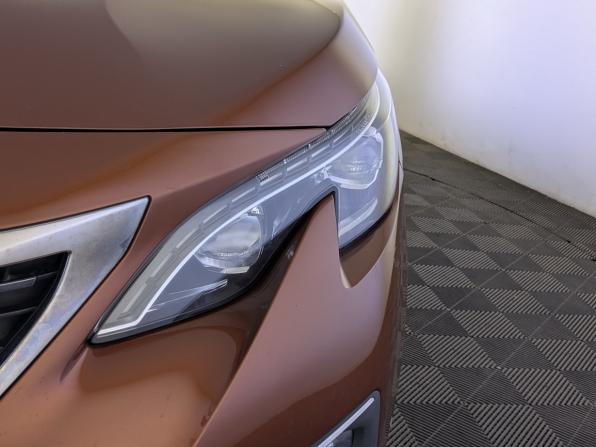 Peugeot 3008 II с пробегом 2017 года, цена 1 650 000 рублей, 100354 км, внедорожник, Автокод Объявления