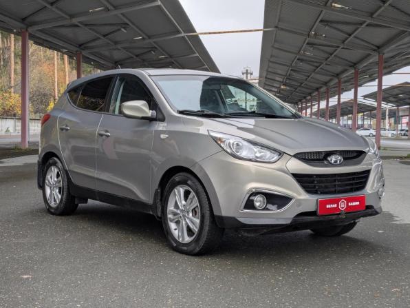Hyundai ix35 I с пробегом 2010 года, цена 1 065 000 рублей, 219000 км, внедорожник, Автокод Объявления