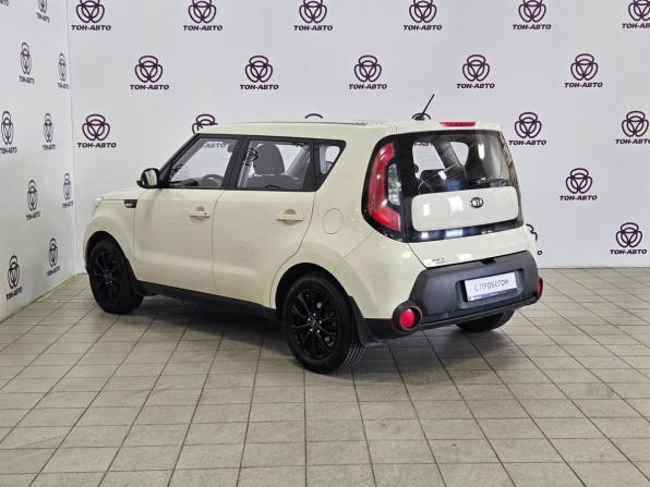 Kia Soul II с пробегом 2014 года, цена 889 000 рублей, 262910 км, хэтчбек, Автокод Объявления