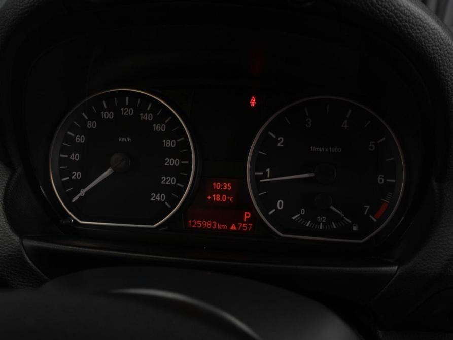 BMW 1 серии I (E81/E82/E87/E88) Рестайлинг Тюмень  - изображение 13