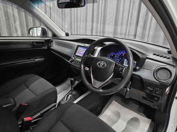 Toyota Corolla XI (E160 E170 E180) с пробегом 2014 года, цена 959 000 рублей, 243200 км, универсал, Автокод Объявления
