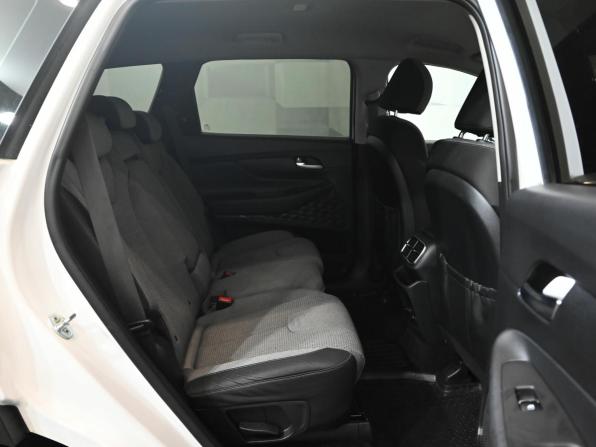 Hyundai Santa Fe IV с пробегом 2018 года, цена 2 550 000 рублей, 166768 км, внедорожник, Автокод Объявления