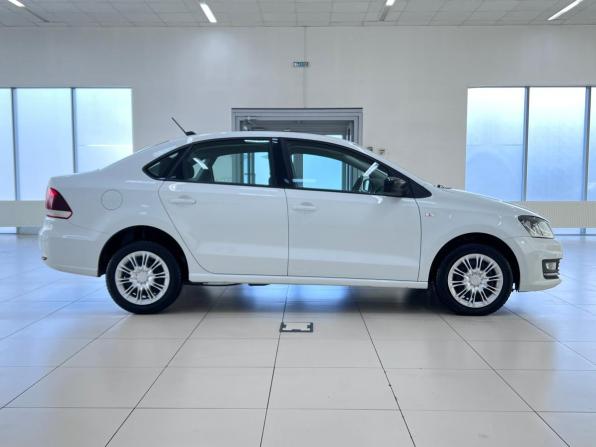 Volkswagen Polo V Рестайлинг с пробегом 2020 года, цена 1 549 000 рублей, 72745 км, седан, Автокод Объявления