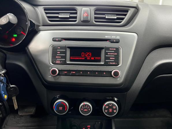 Kia Rio III Рестайлинг с пробегом 2016 года, цена 1 250 000 рублей, 65071 км, седан, Автокод Объявления