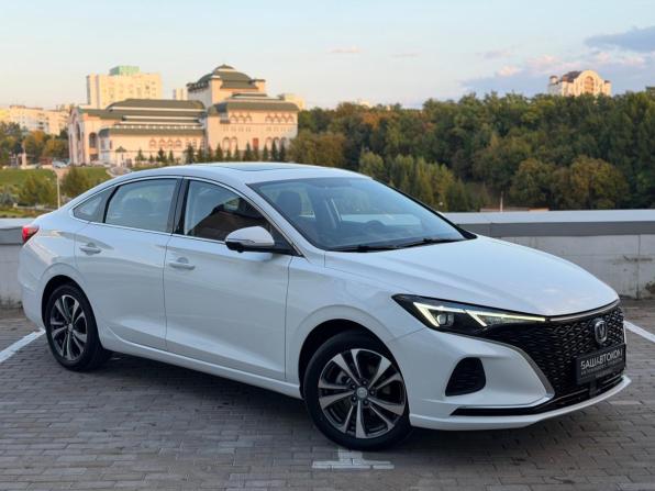 Changan Eado Plus с пробегом 2023 года, цена 1 900 000 рублей, 5460 км, седан, Автокод Объявления