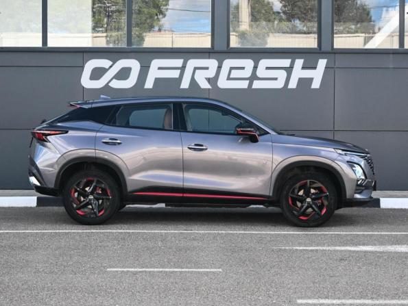 Omoda C5 I с пробегом 2023 года, цена 1 824 000 рублей, 41715 км, внедорожник, Автокод Объявления