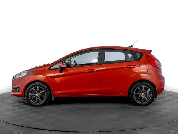 Ford Fiesta Mk6 Рестайлинг с пробегом 2019 года, цена 1 150 000 рублей, 62154 км, хэтчбек, Автокод Объявления