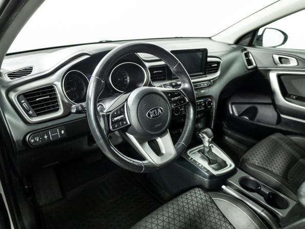 Kia Ceed III с пробегом 2019 года, цена 1 899 700 рублей, 61315 км, хэтчбек, Автокод Объявления