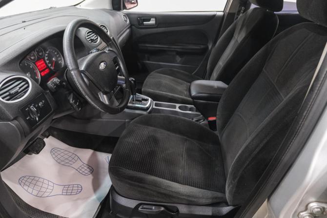 Ford Focus II с пробегом 2007 года, цена 269 000 рублей, 323500 км, седан, Автокод Объявления