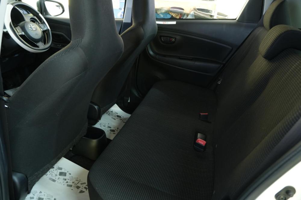 Toyota Vitz III (XP130) Рестайлинг 2 Омск  - изображение 19