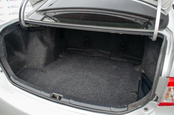Toyota Corolla X (E140 E150) Рестайлинг с пробегом 2012 года, цена 950 000 рублей, 310000 км, седан, Автокод Объявления